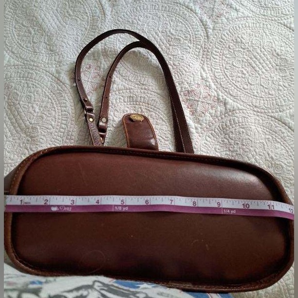 Vintage Leather Brahmin Purse - Picture 7 of 16